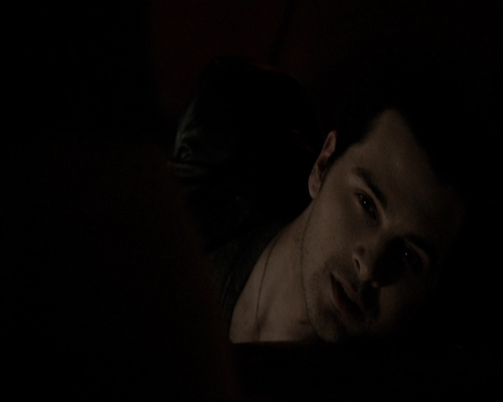 VampireDiariesWorld-dot-nl_6x18INeverCouldLoveLikeThat0796.jpg