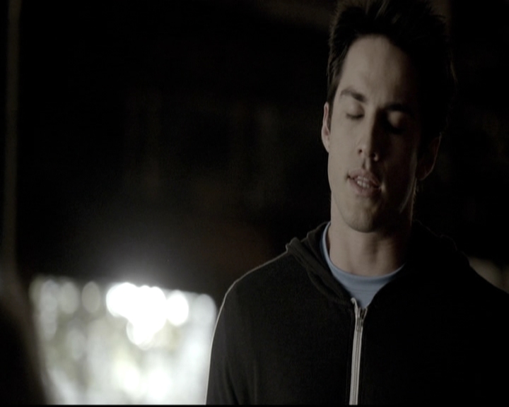 VampireDiariesWorld-dot-nl_6x18INeverCouldLoveLikeThat0906.jpg