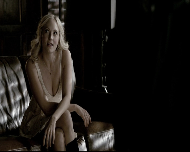 VampireDiariesWorld-dot-nl_6x18INeverCouldLoveLikeThat0912.jpg