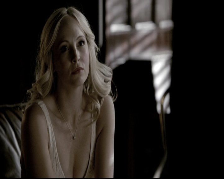 VampireDiariesWorld-dot-nl_6x18INeverCouldLoveLikeThat0917.jpg