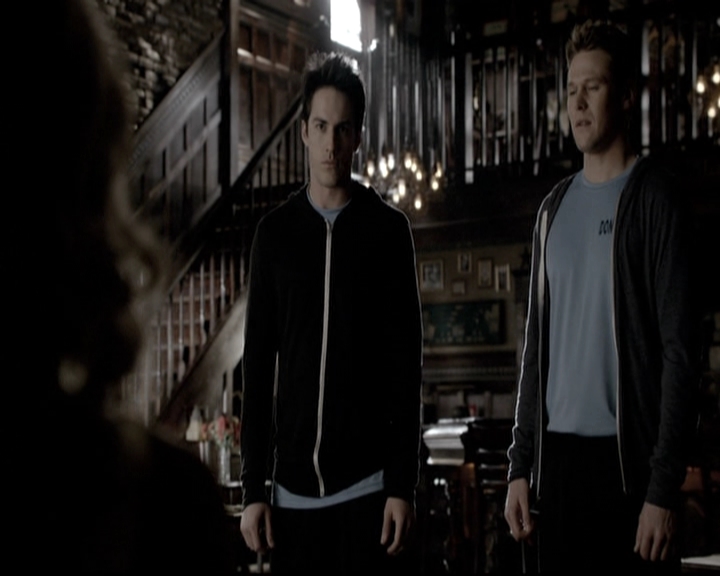 VampireDiariesWorld-dot-nl_6x18INeverCouldLoveLikeThat0921.jpg