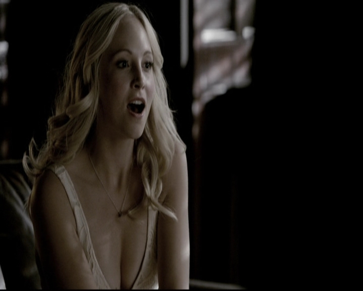 VampireDiariesWorld-dot-nl_6x18INeverCouldLoveLikeThat0927.jpg