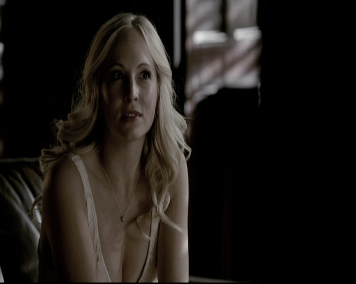 VampireDiariesWorld-dot-nl_6x18INeverCouldLoveLikeThat0929.jpg