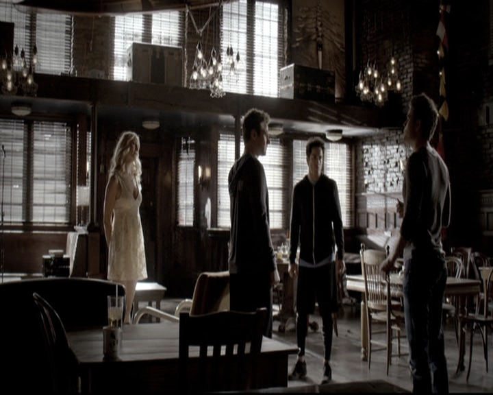 VampireDiariesWorld-dot-nl_6x18INeverCouldLoveLikeThat0957.jpg