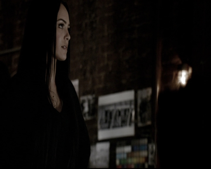 VampireDiariesWorld-dot-nl_6x18INeverCouldLoveLikeThat1078.jpg