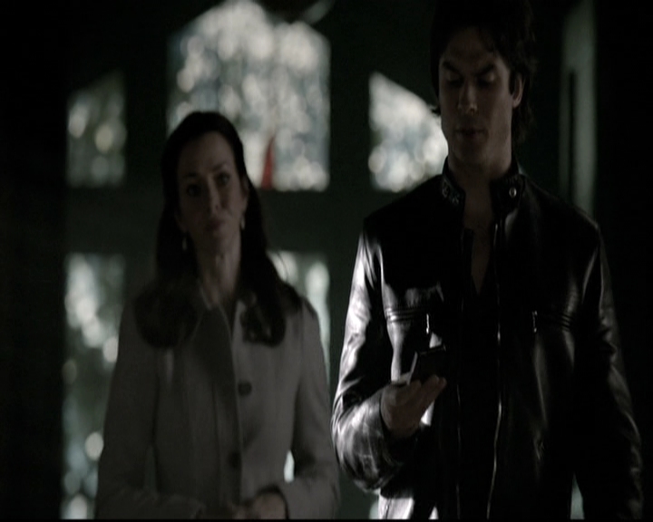 VampireDiariesWorld-dot-nl_6x18INeverCouldLoveLikeThat1217.jpg