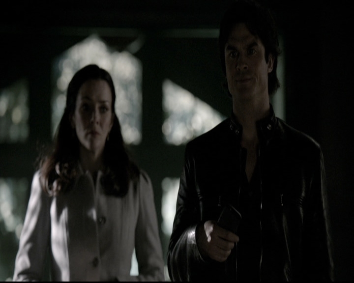 VampireDiariesWorld-dot-nl_6x18INeverCouldLoveLikeThat1220.jpg