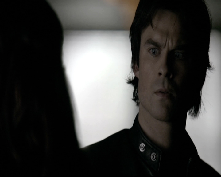 VampireDiariesWorld-dot-nl_6x18INeverCouldLoveLikeThat1330.jpg