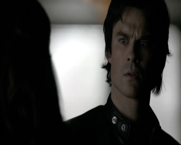 VampireDiariesWorld-dot-nl_6x18INeverCouldLoveLikeThat1331.jpg