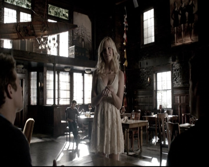 VampireDiariesWorld-dot-nl_6x18INeverCouldLoveLikeThat1360.jpg