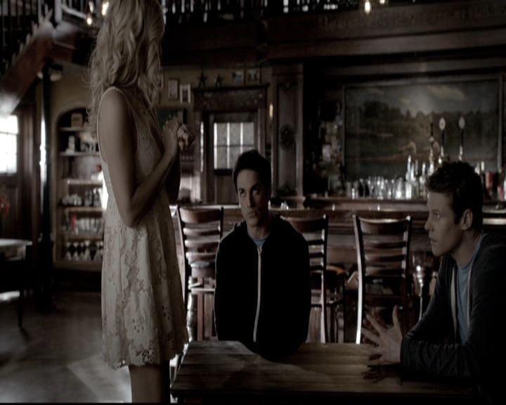 VampireDiariesWorld-dot-nl_6x18INeverCouldLoveLikeThat1369.jpg