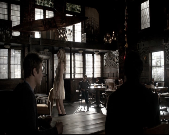 VampireDiariesWorld-dot-nl_6x18INeverCouldLoveLikeThat1378.jpg