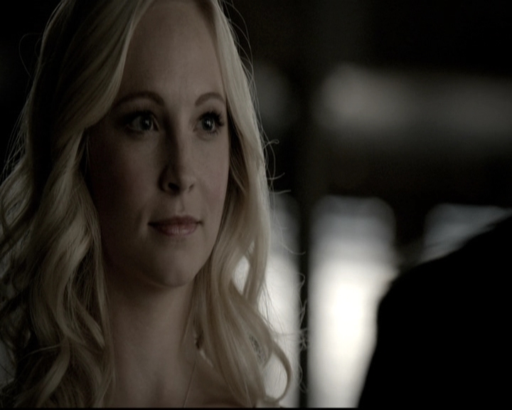 VampireDiariesWorld-dot-nl_6x18INeverCouldLoveLikeThat1430.jpg