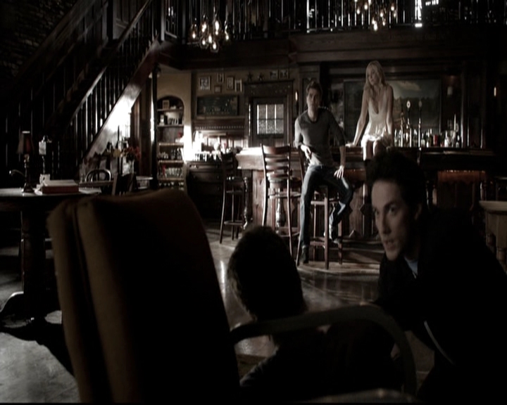 VampireDiariesWorld-dot-nl_6x18INeverCouldLoveLikeThat1674.jpg