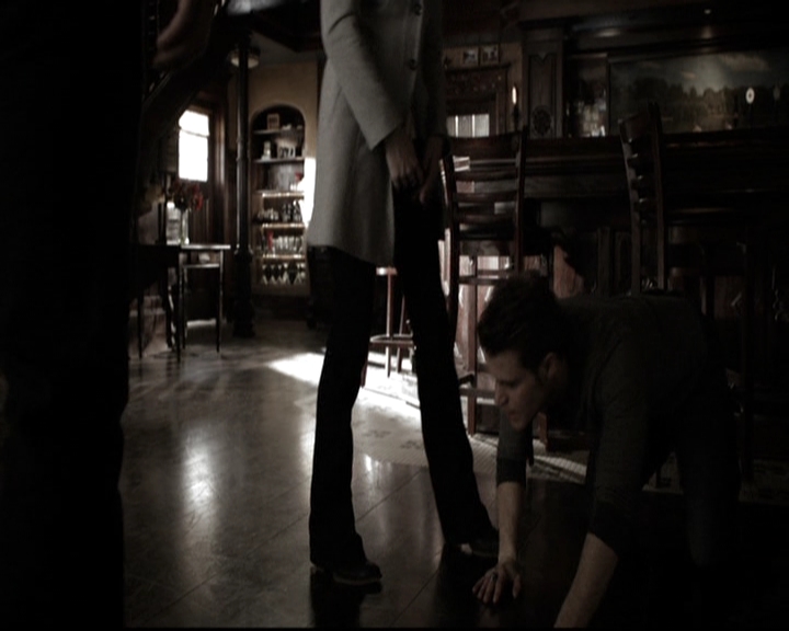 VampireDiariesWorld-dot-nl_6x18INeverCouldLoveLikeThat1767.jpg