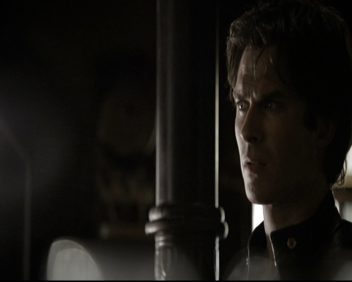 VampireDiariesWorld-dot-nl_6x18INeverCouldLoveLikeThat1836.jpg