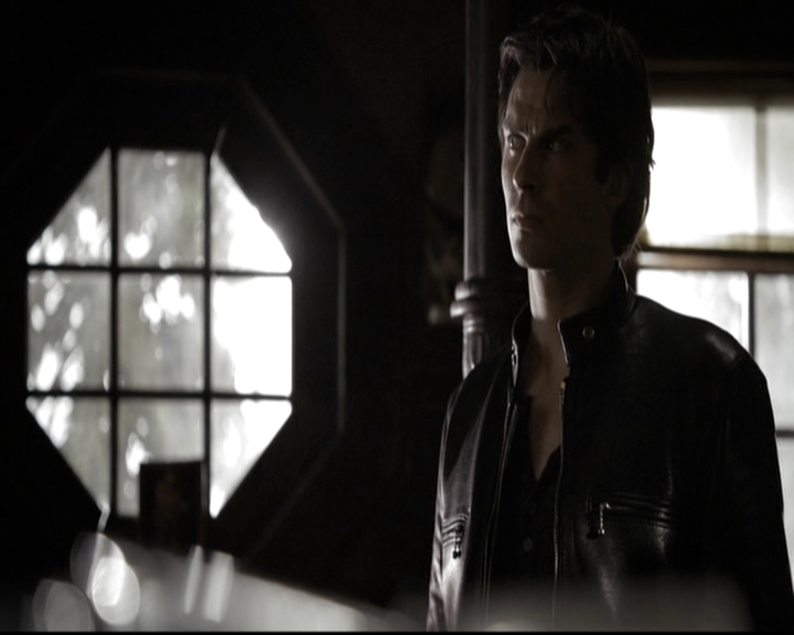 VampireDiariesWorld-dot-nl_6x18INeverCouldLoveLikeThat1859.jpg