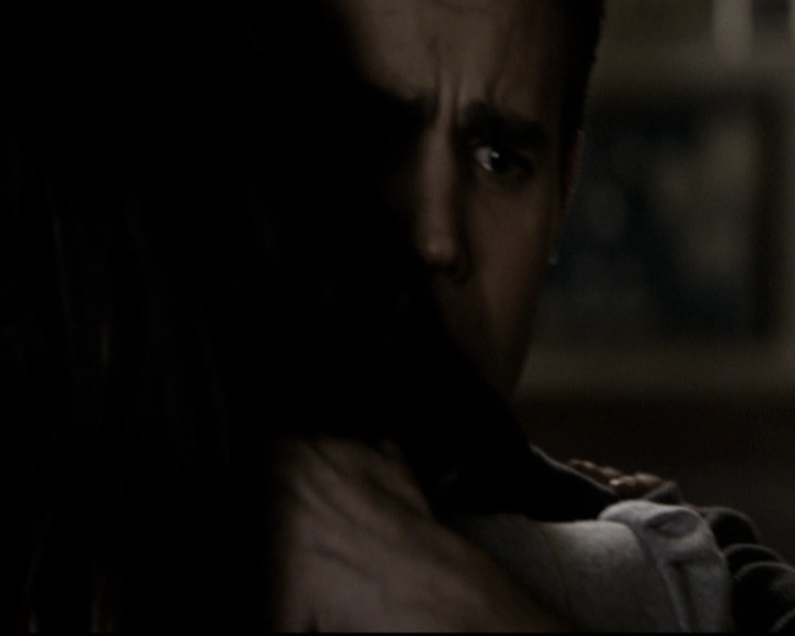 VampireDiariesWorld-dot-nl_6x18INeverCouldLoveLikeThat1892.jpg