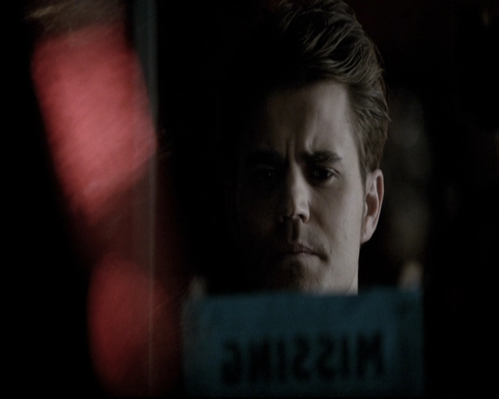 VampireDiariesWorld-dot-nl_6x18INeverCouldLoveLikeThat1924.jpg