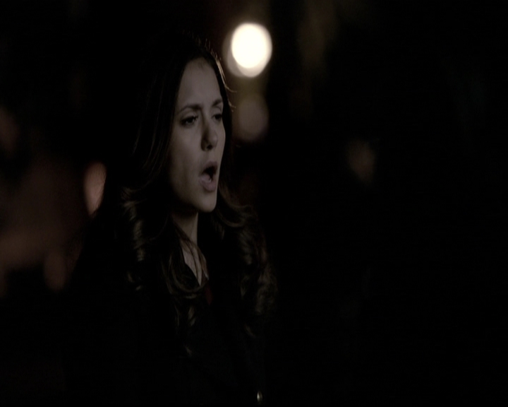 VampireDiariesWorld-dot-nl_6x18INeverCouldLoveLikeThat2070.jpg