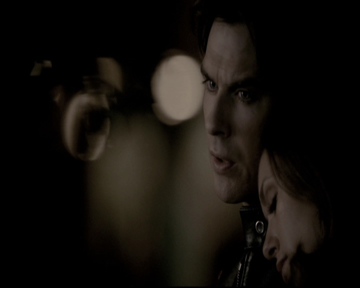 VampireDiariesWorld-dot-nl_6x18INeverCouldLoveLikeThat2143.jpg