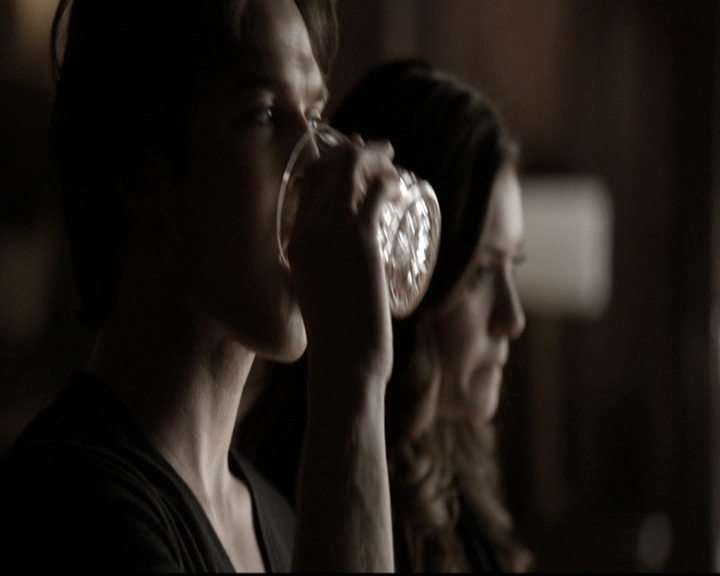 VampireDiariesWorld-dot-nl_6x19Because0109.jpg