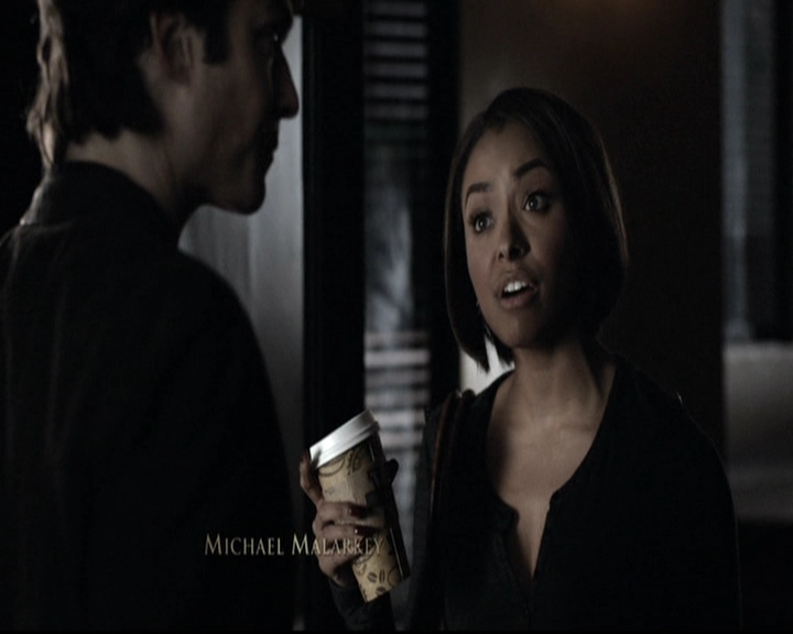 VampireDiariesWorld-dot-nl_6x19Because0217.jpg