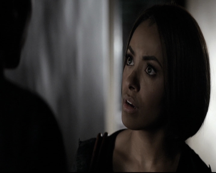 VampireDiariesWorld-dot-nl_6x19Because0228.jpg