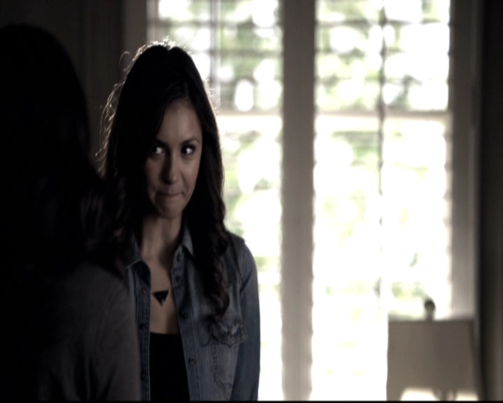 VampireDiariesWorld-dot-nl_6x19Because0329.jpg