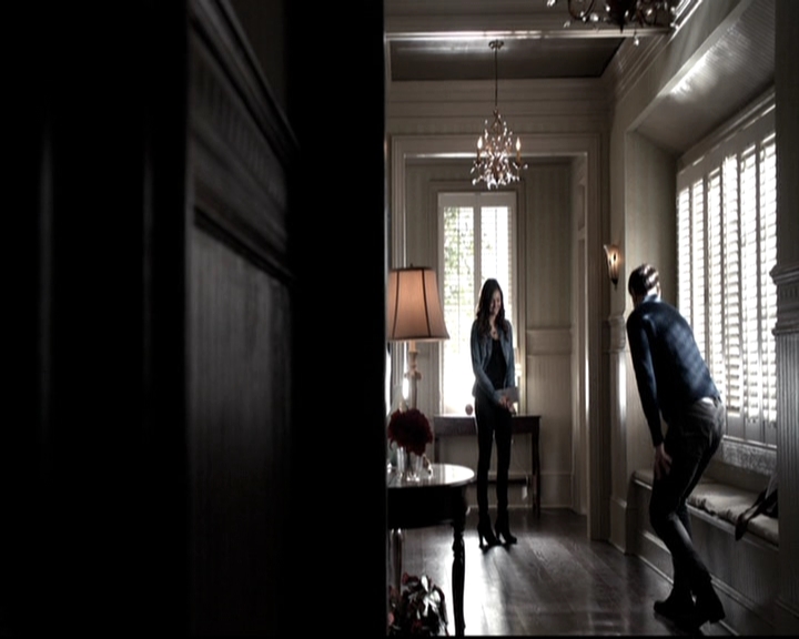 VampireDiariesWorld-dot-nl_6x19Because0331.jpg