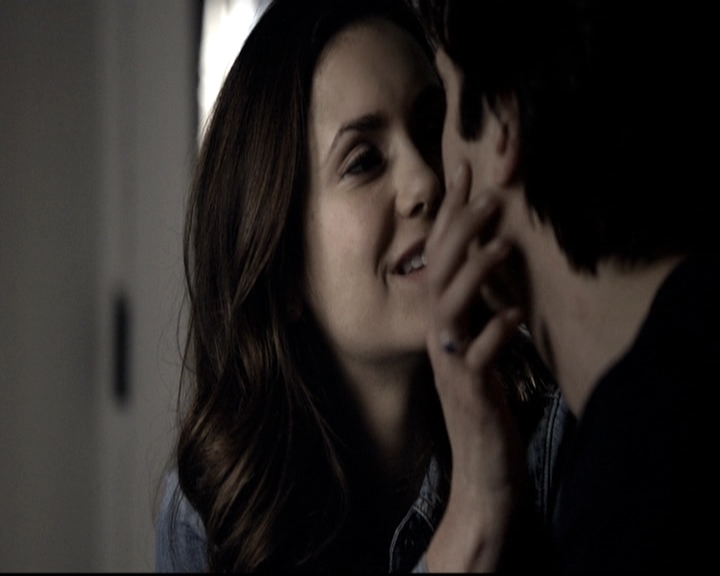 VampireDiariesWorld-dot-nl_6x19Because0701.jpg