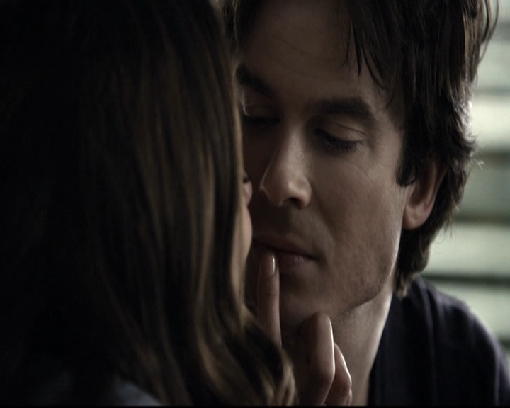 VampireDiariesWorld-dot-nl_6x19Because0703.jpg