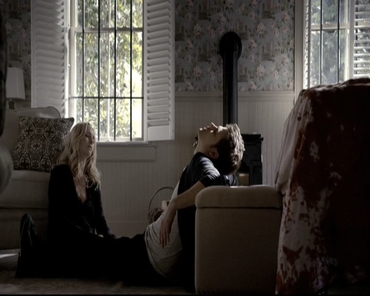 VampireDiariesWorld-dot-nl_6x19Because0723.jpg