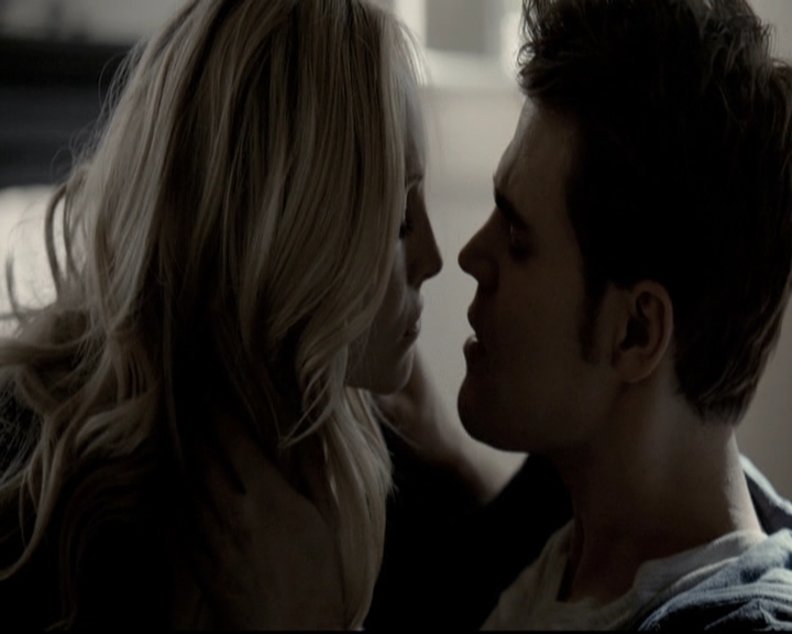 VampireDiariesWorld-dot-nl_6x19Because0770.jpg