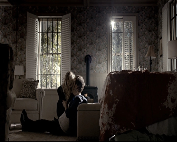 VampireDiariesWorld-dot-nl_6x19Because0772.jpg