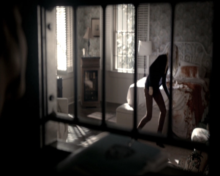 VampireDiariesWorld-dot-nl_6x19Because0798.jpg