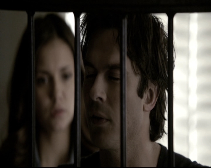 VampireDiariesWorld-dot-nl_6x19Because0808.jpg