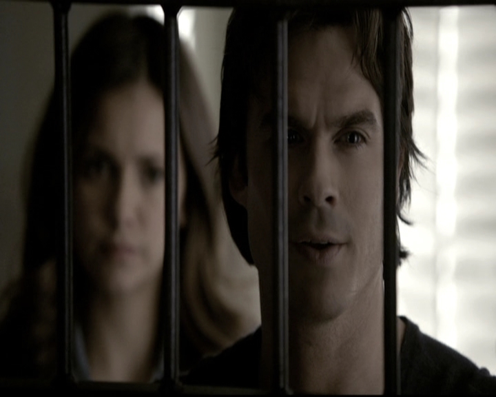 VampireDiariesWorld-dot-nl_6x19Because0819.jpg