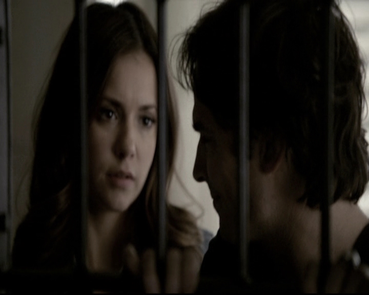 VampireDiariesWorld-dot-nl_6x19Because0823.jpg