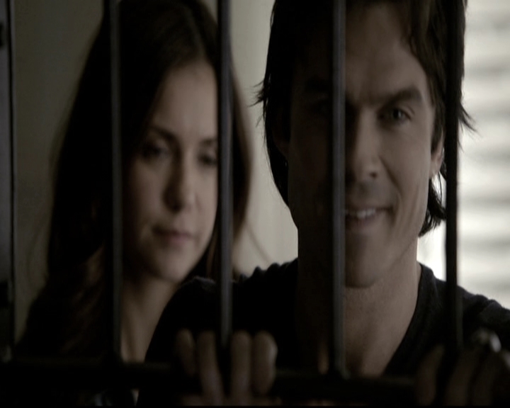 VampireDiariesWorld-dot-nl_6x19Because0825.jpg