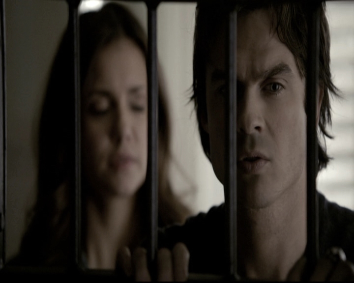 VampireDiariesWorld-dot-nl_6x19Because0830.jpg