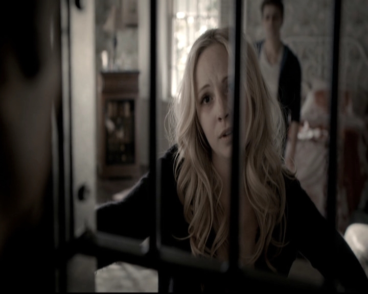 VampireDiariesWorld-dot-nl_6x19Because0848.jpg