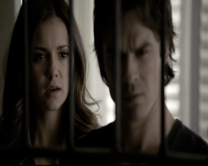 VampireDiariesWorld-dot-nl_6x19Because0854.jpg