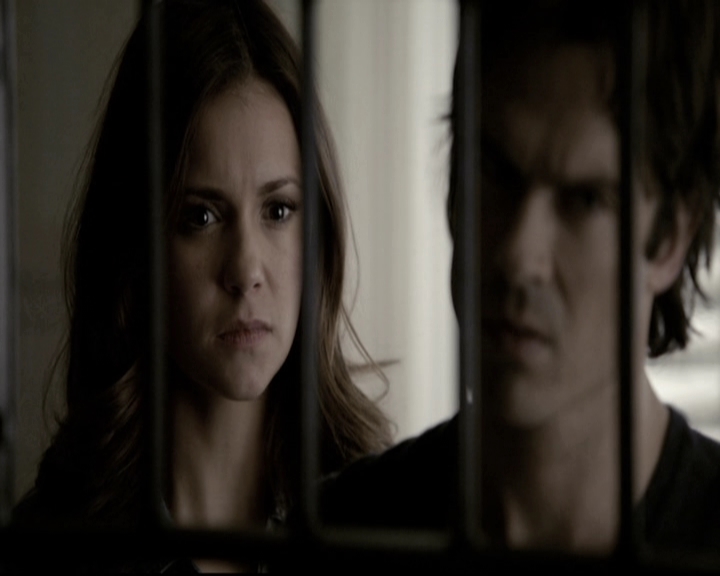 VampireDiariesWorld-dot-nl_6x19Because0866.jpg