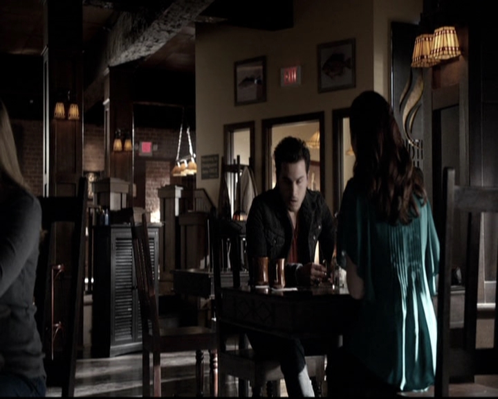 VampireDiariesWorld-dot-nl_6x19Because0916.jpg