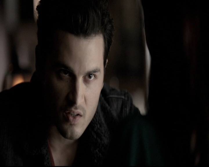 VampireDiariesWorld-dot-nl_6x19Because0920.jpg