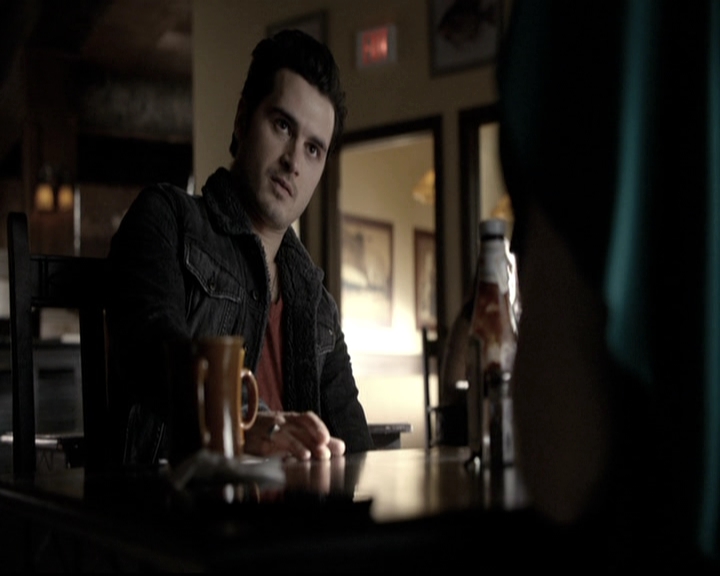 VampireDiariesWorld-dot-nl_6x19Because0953.jpg