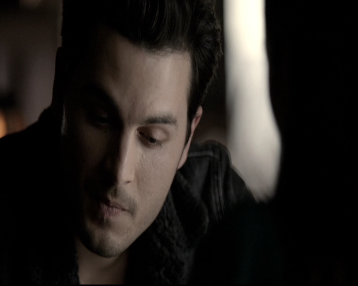 VampireDiariesWorld-dot-nl_6x19Because1006.jpg