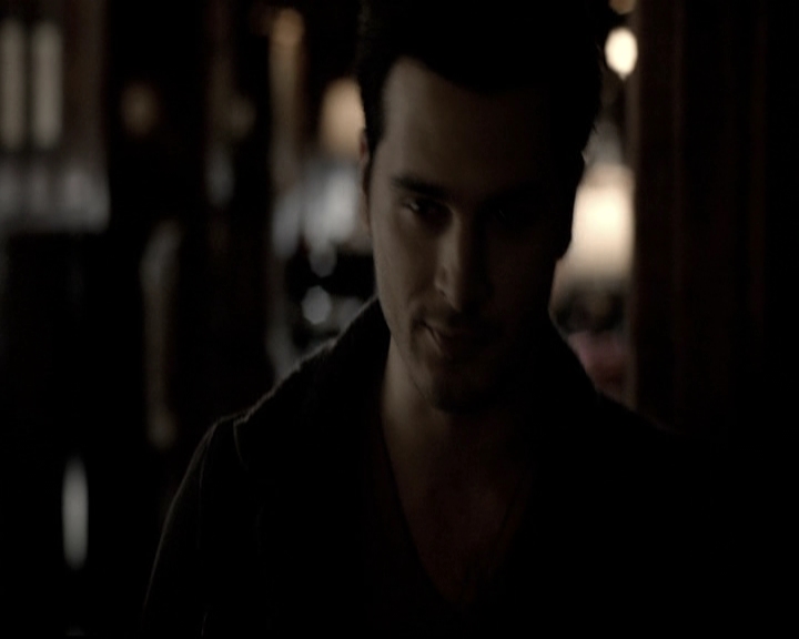 VampireDiariesWorld-dot-nl_6x19Because1068.jpg