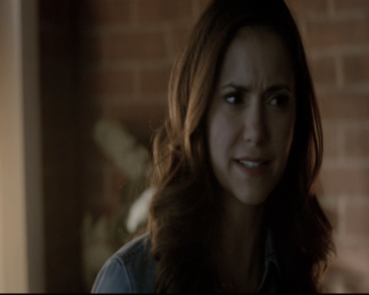 VampireDiariesWorld-dot-nl_6x19Because1129.jpg